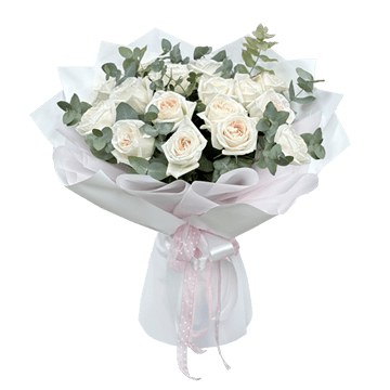 Blumenstrauß aus weißen Rosen