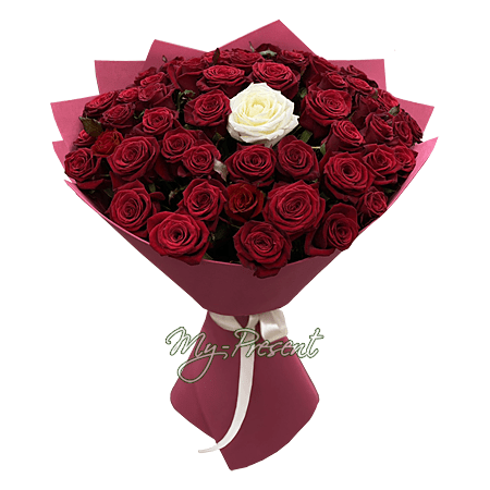 Blumenstrauß aus Rosen (60 cm.)