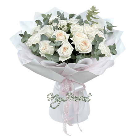 Blumenstrauß aus weißen Rosen (60 cm.)