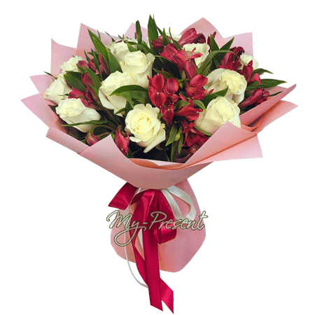 Blumenstrauß aus Rosen und Alstromerie